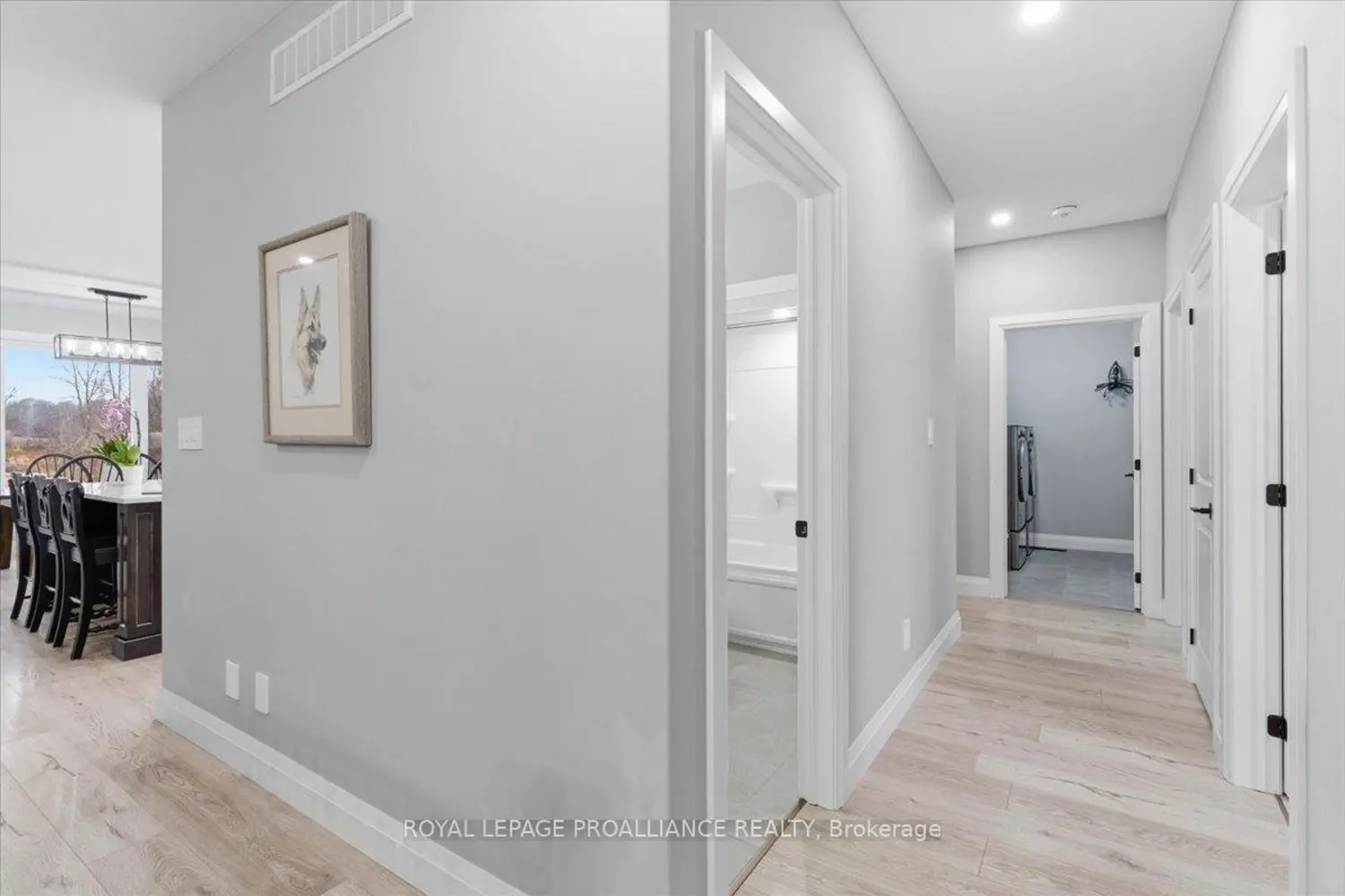 564 Willett Road photo 5