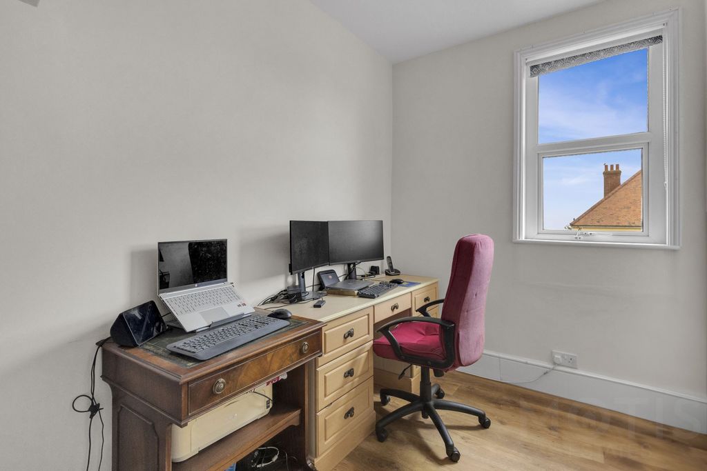 Additional image 15 of 5 bed detached house for saleWear Bay Crescent, Folkestone CT19