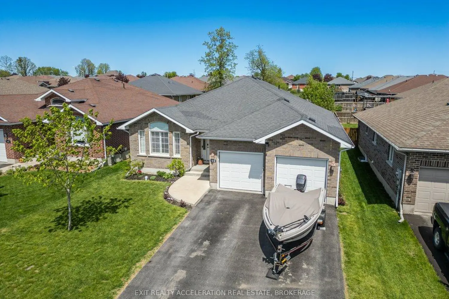 Additional image 19 of 92 Hartwood Crescent