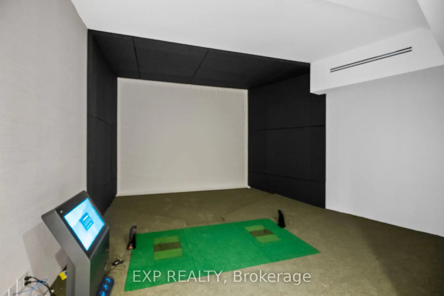 Additional image 17 of 399 Royal Orchard Boulevard 116