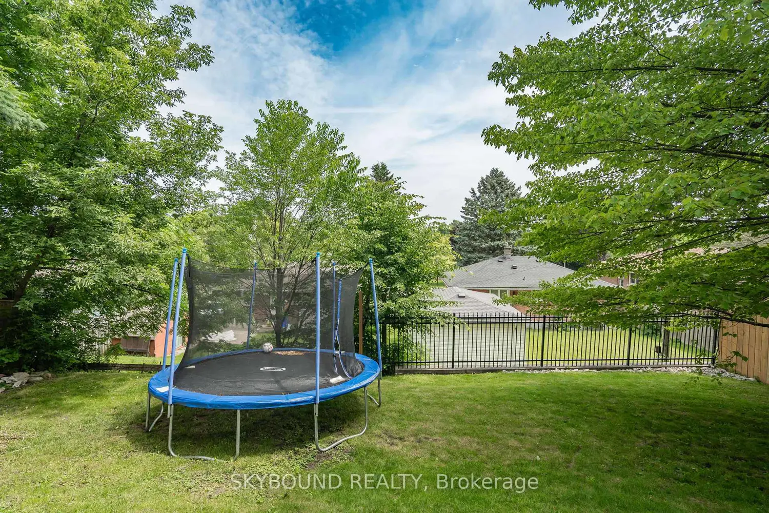 Additional image 12 of 277 Hillside Drive