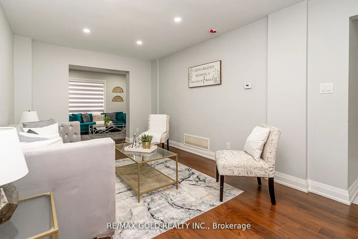 13 Martindale Crescent