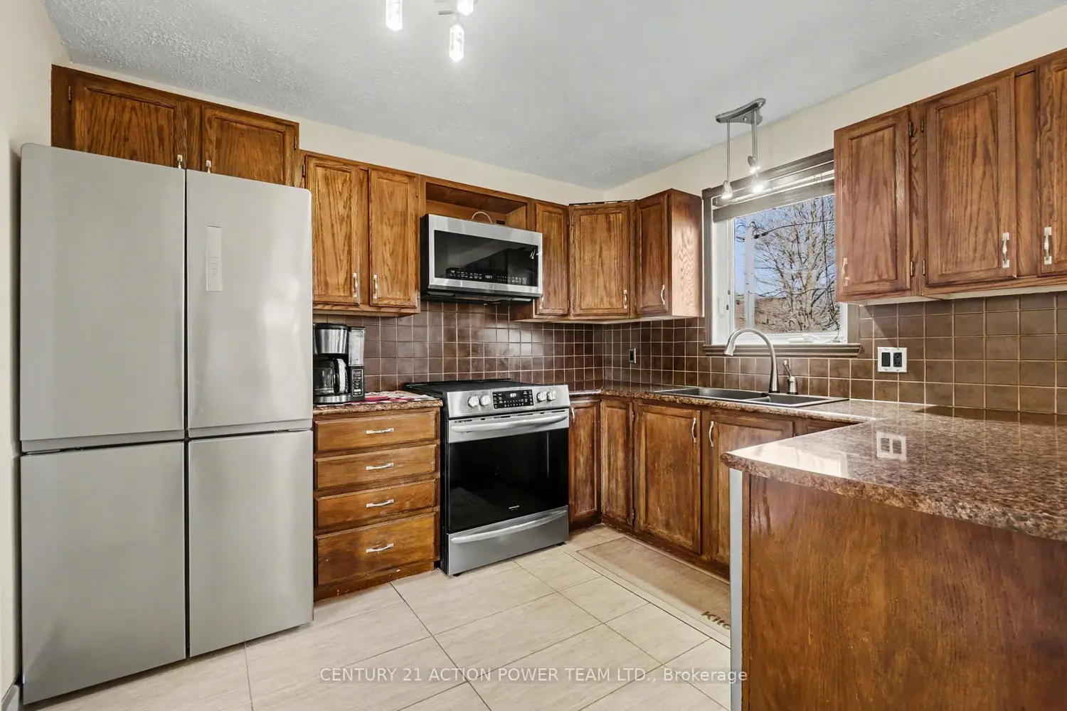 728 St Isidore Route photo 4