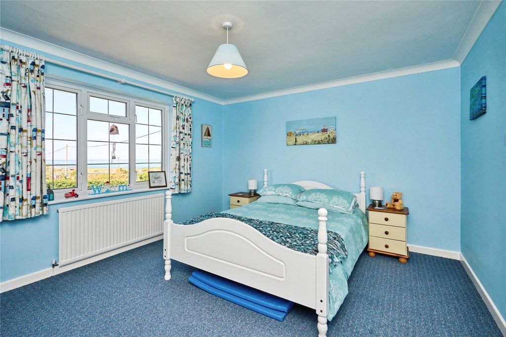 Additional image 22 of 6 bed detached house for saleMonks Lane, Freshwater, Isle Of Wight PO40
