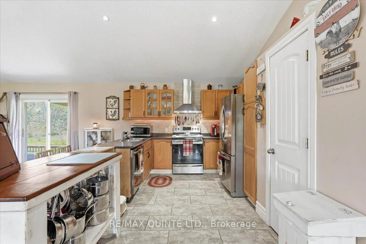 1686 County Road 13 photo 4