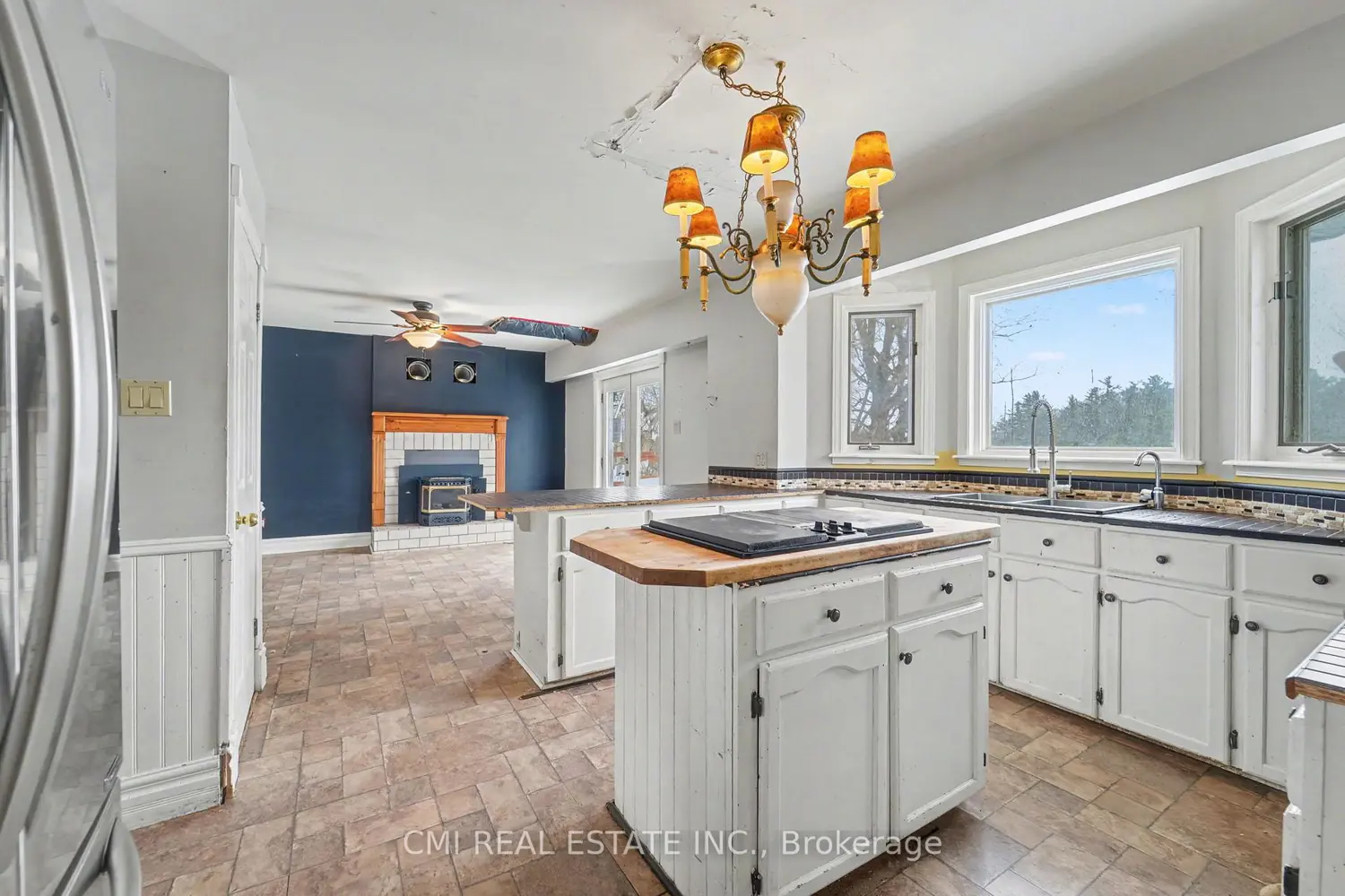 4810 Mohrs Road photo 3