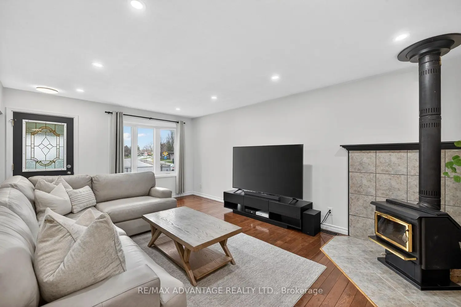60 Wexford Avenue photo 4