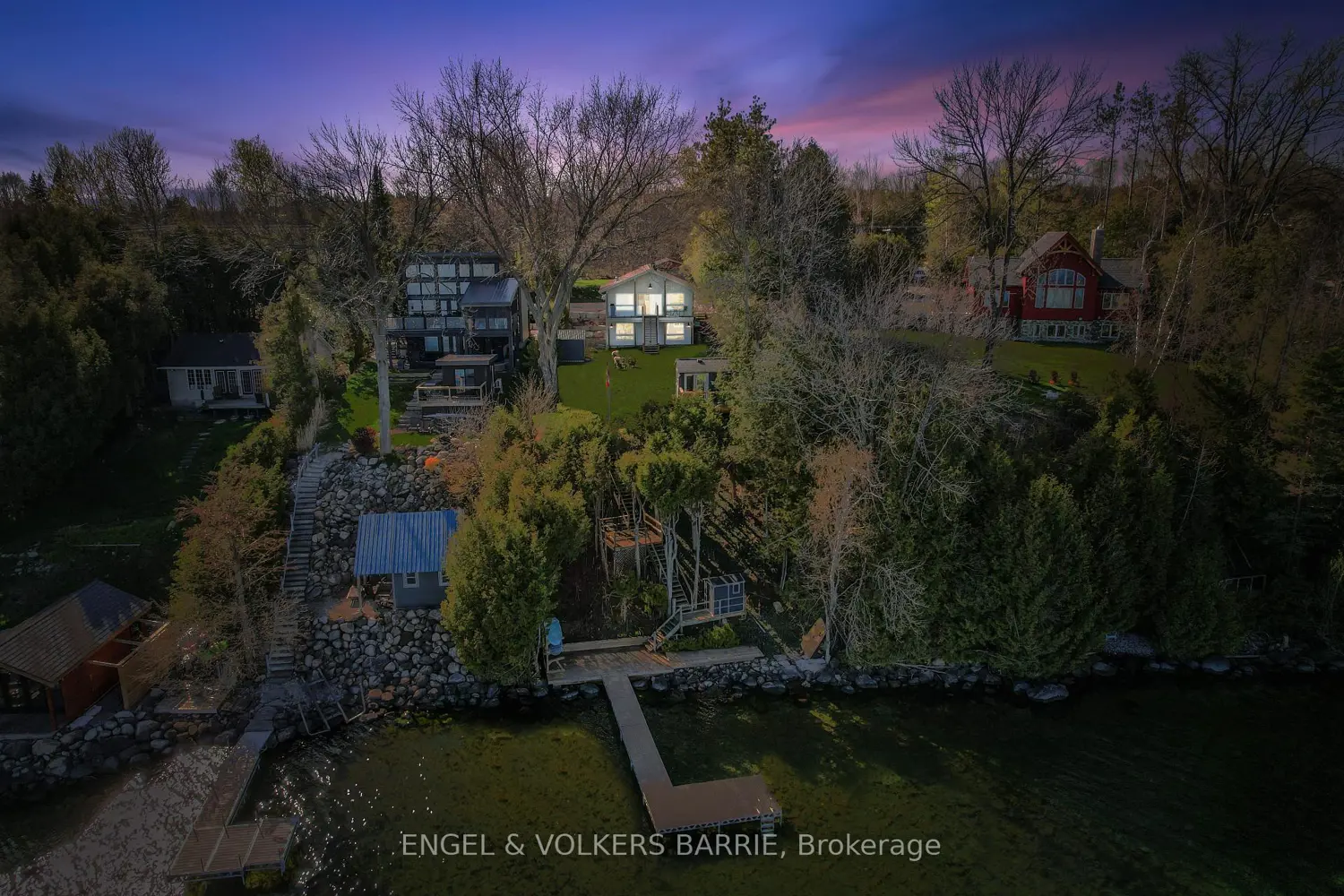 2371 Lakeshore Road photo 2