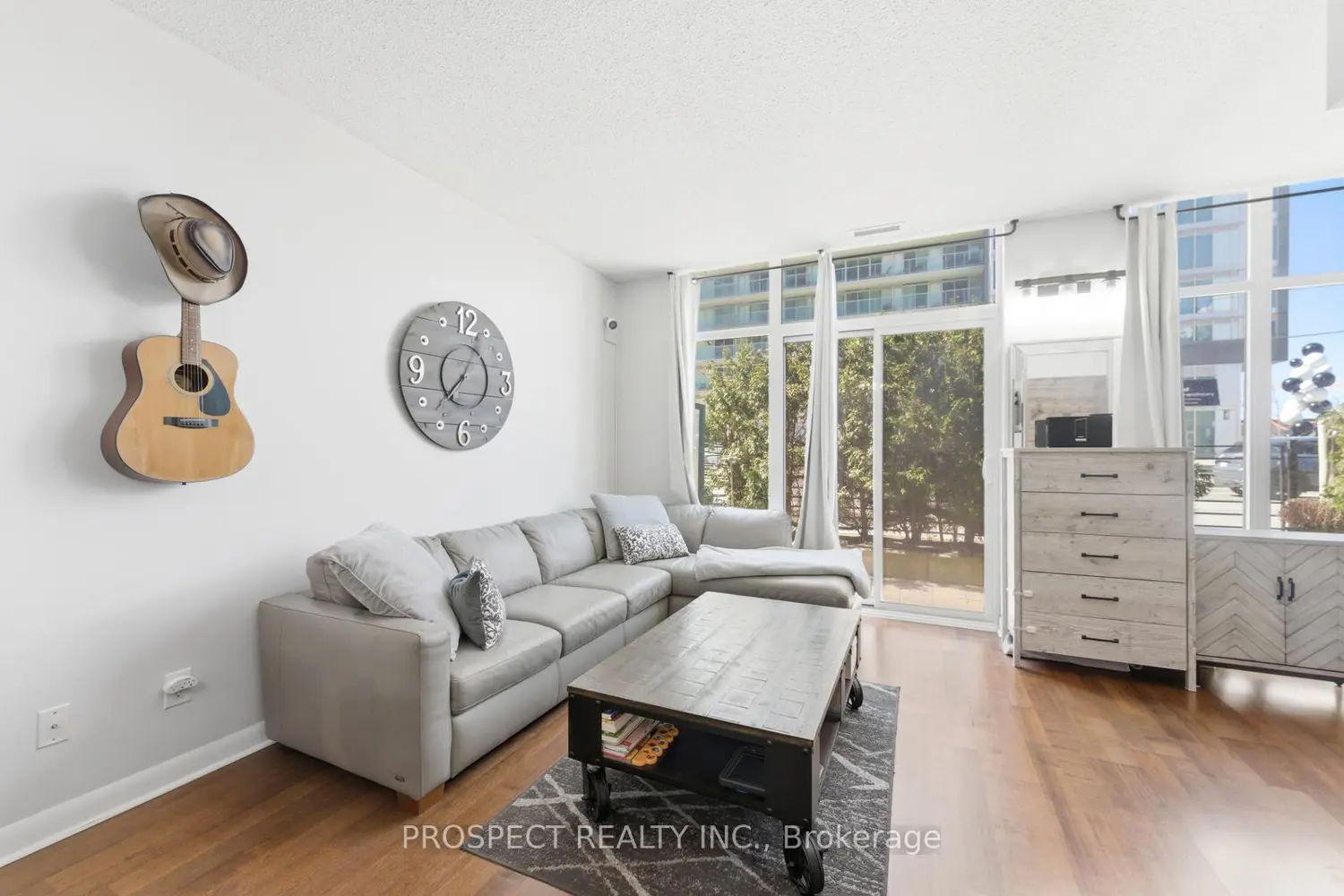 Additional image 8 of 525 Wilson Avenue 129