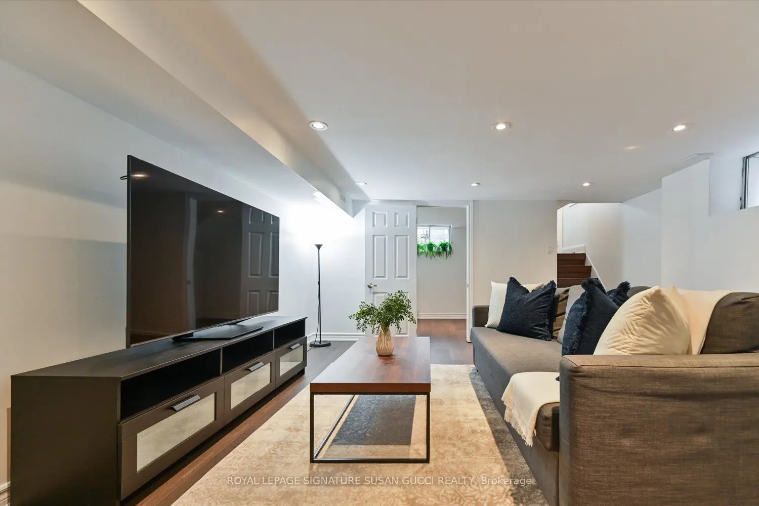 Additional image 15 of 510 Glebeholme Boulevard