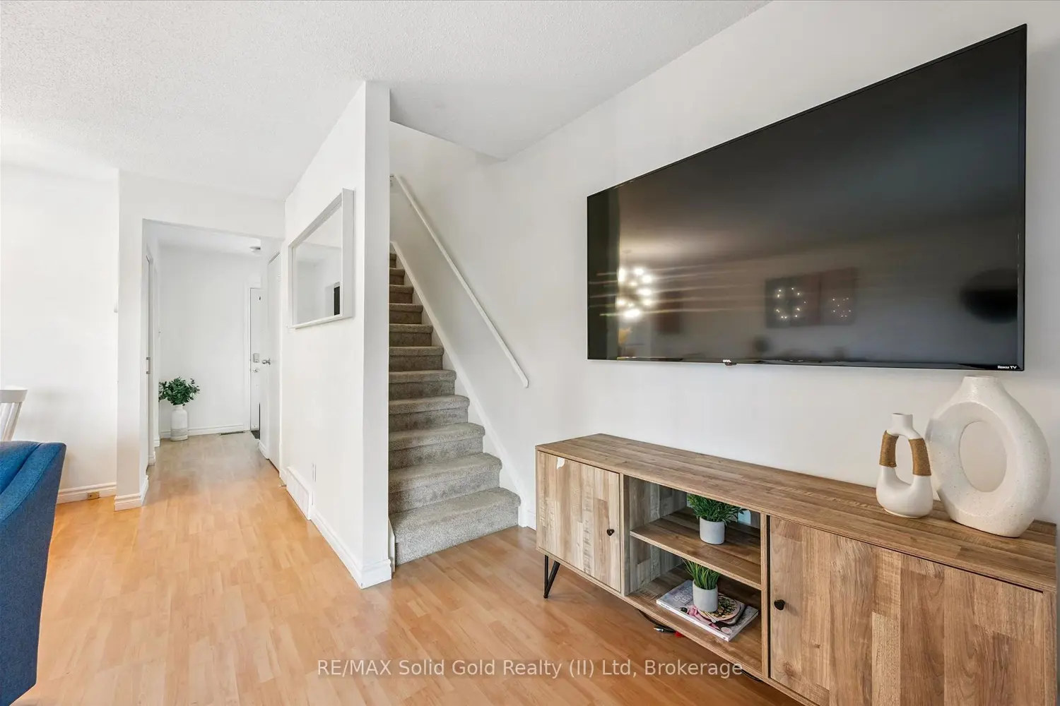 Additional image 7 of 423 Cadbury Court A