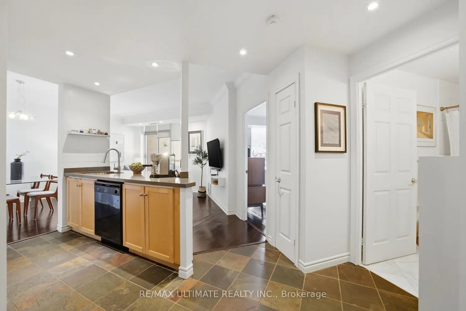 Additional image 7 of 1750 Bayview Avenue 405