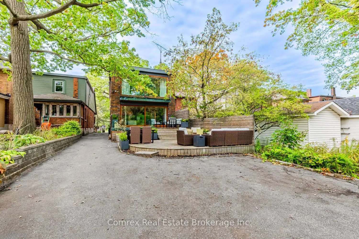 Additional image 11 of 37 Victoria Park Avenue