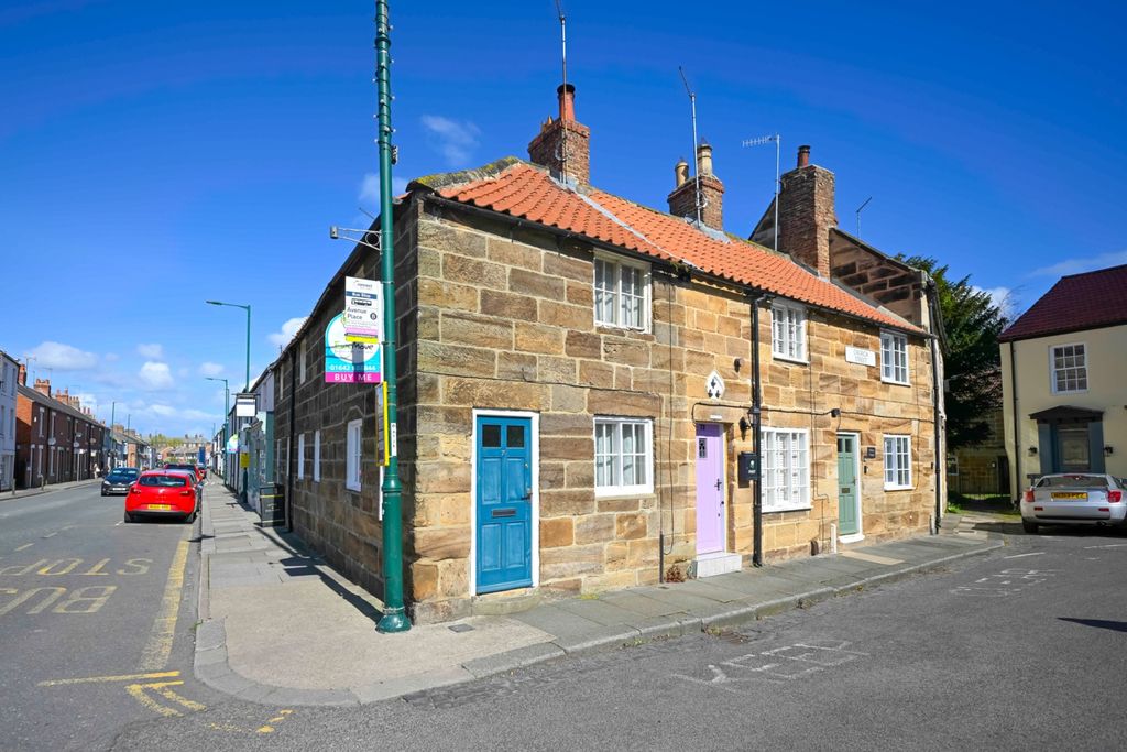 3 bed cottage for saleChurch Street, Guisborough TS14