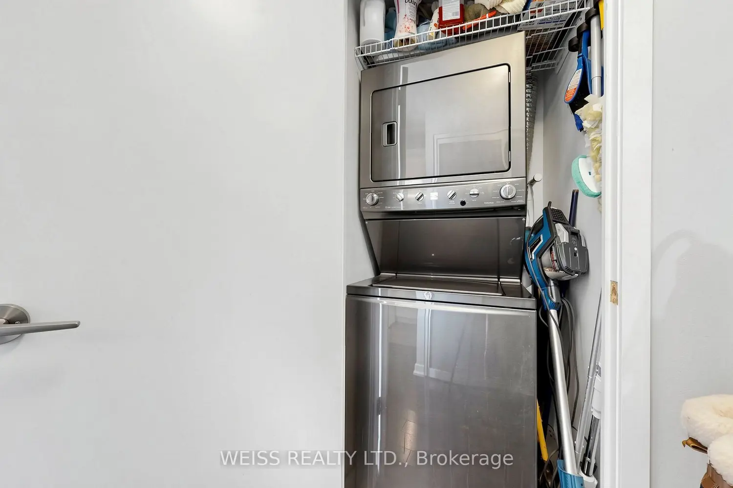 Additional image 13 of 105 The Queensway 3515