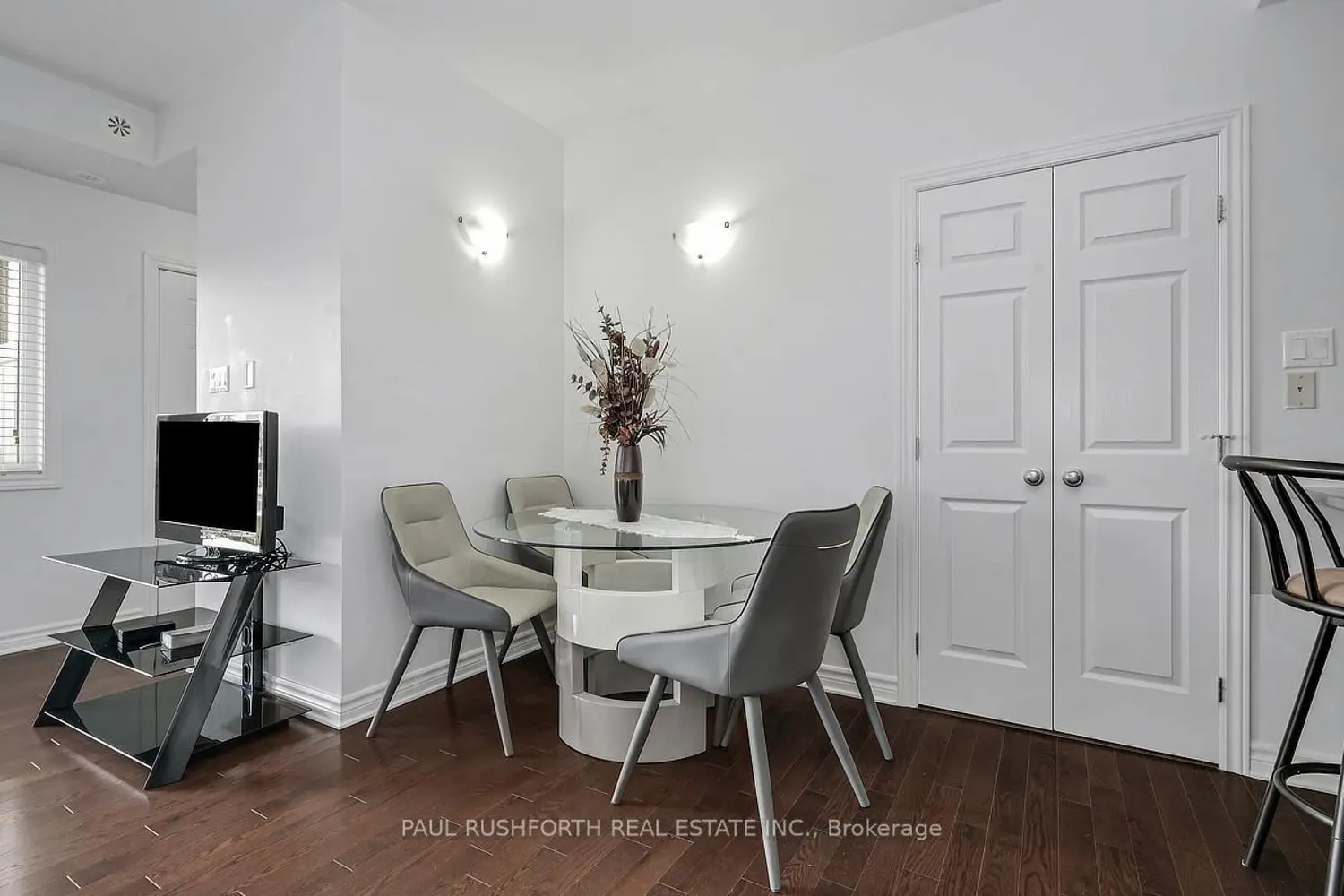 Additional image 6 of 137 Harthill Way L