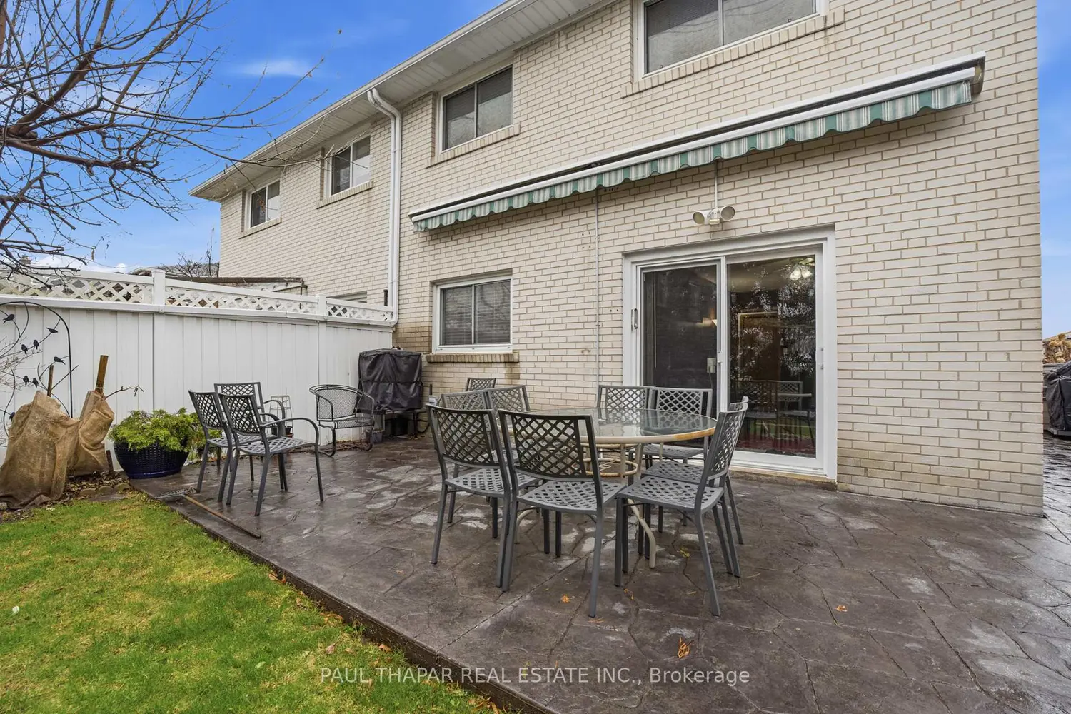 Additional image 20 of 10 Castlebury Crescent