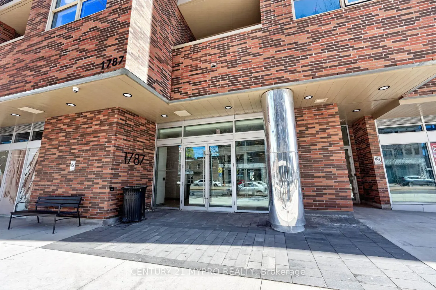 Additional image 13 of 1787 St Clair Avenue 414