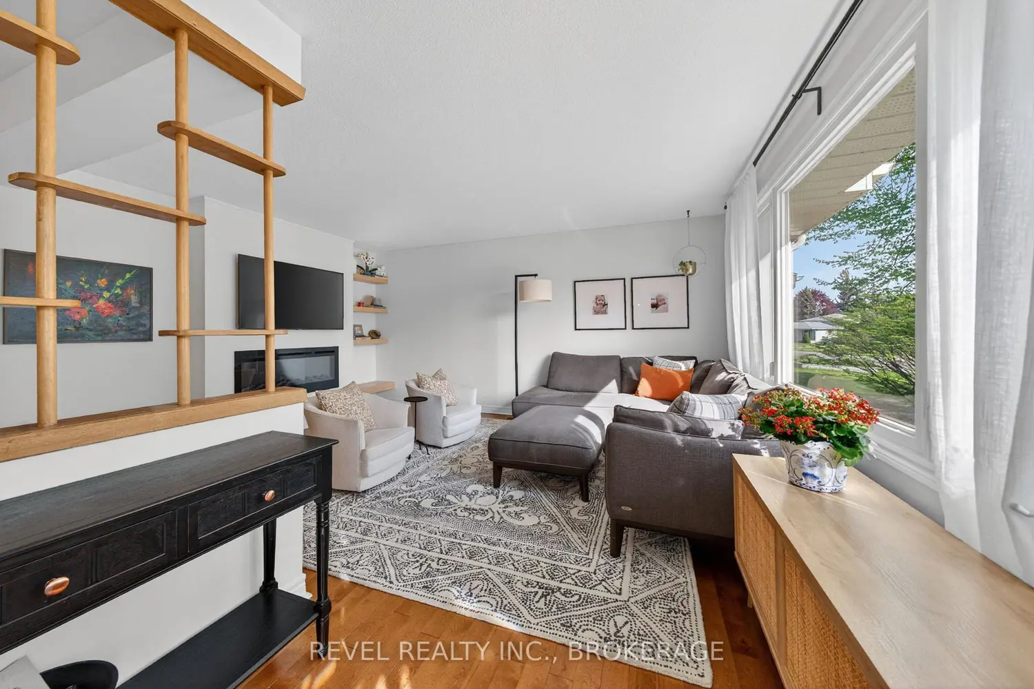 136 Braemar Road photo 4
