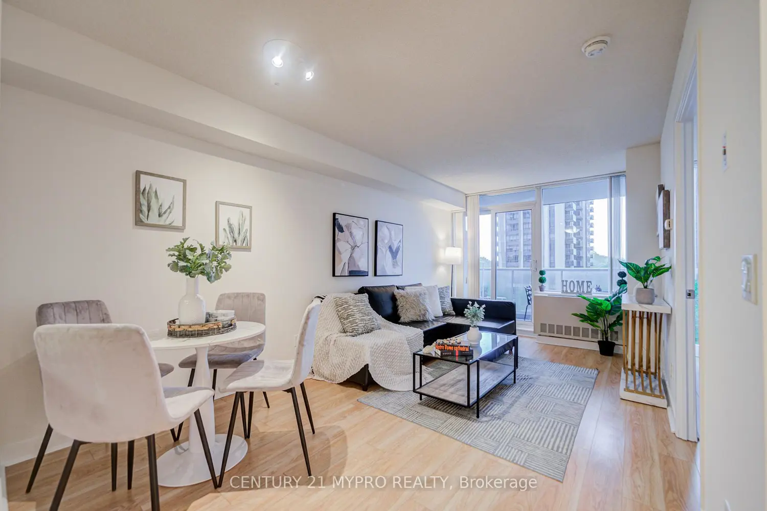 4968 Yonge Street 705