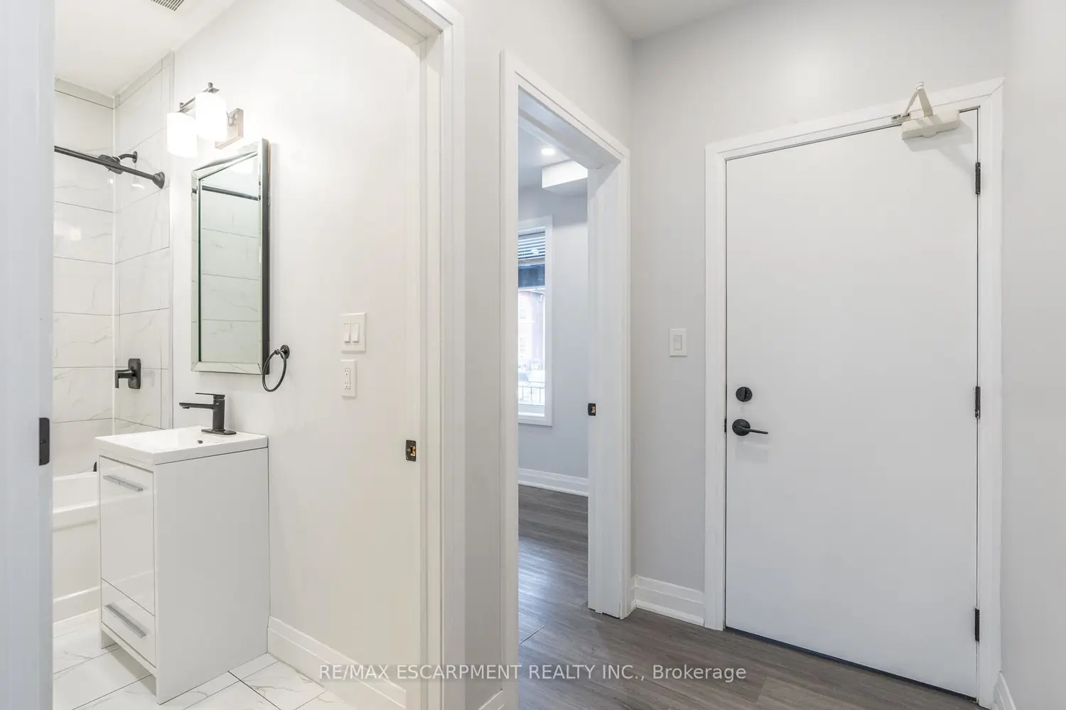 536 Cannon Street photo 3