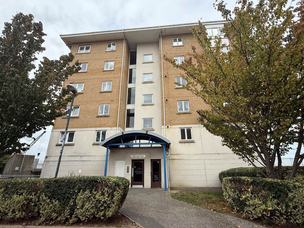 Additional image 10 of 2 bed flat for saleMacarthur Close, Erith DA8