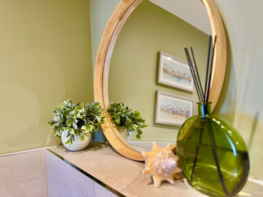 Additional image 14 of 2 bed maisonette for saleMeadows Way, Freshwater PO40