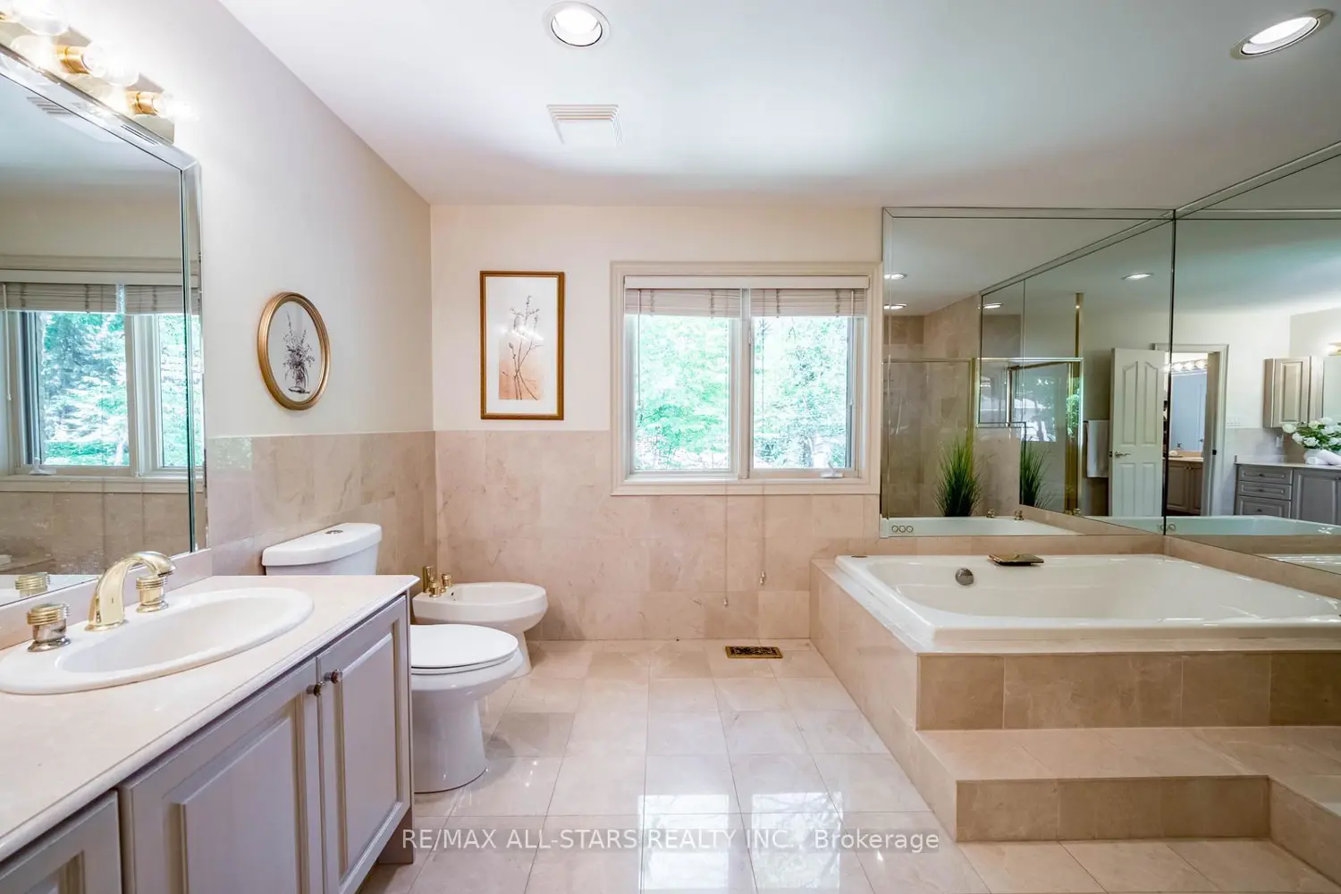 Additional image 14 of 41 Deepwood Crescent
