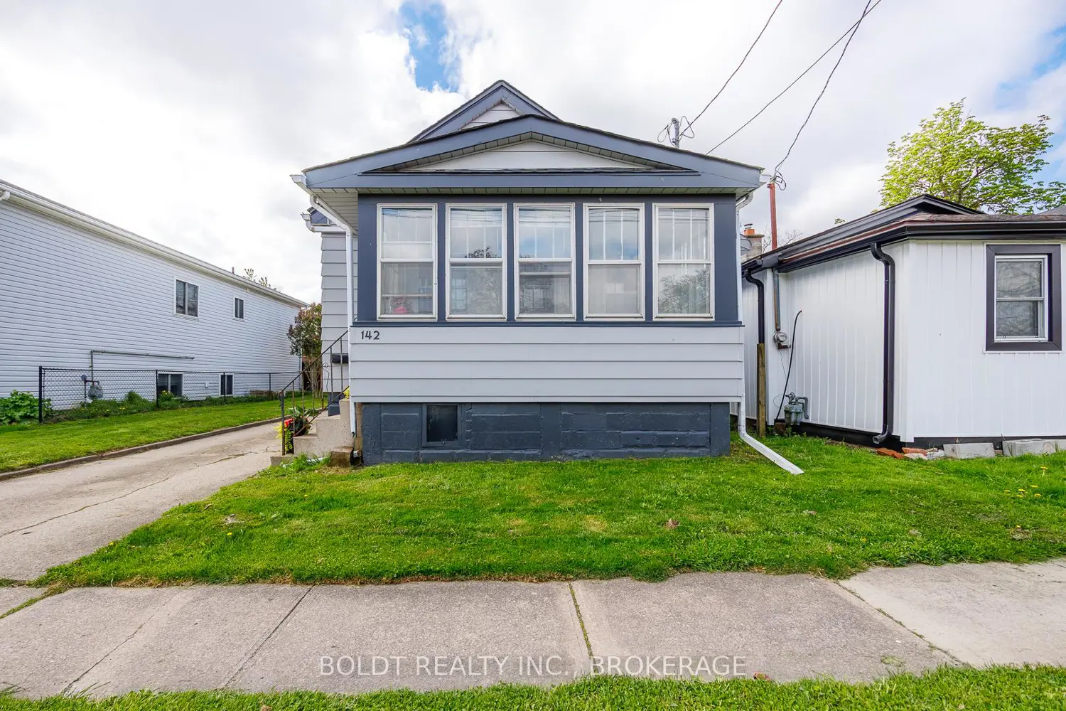 142 Clara Street photo 2