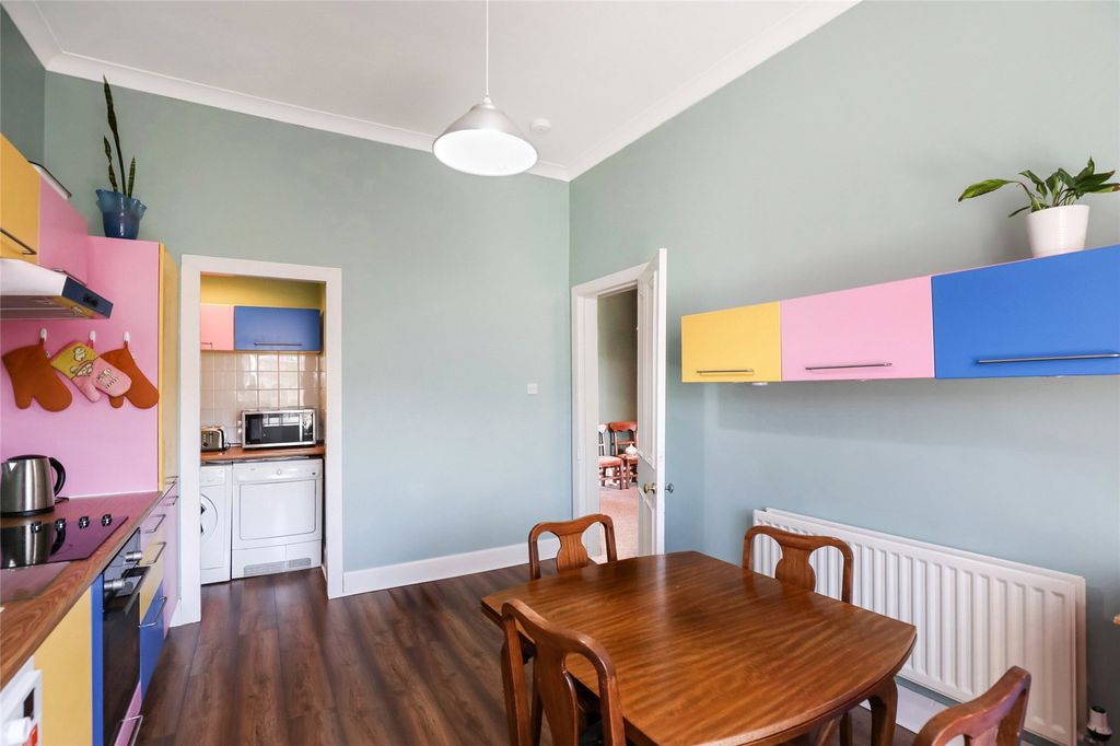Additional image 7 of 3 bed flat for saleFinnart Street, Greenock, Inverclyde PA16