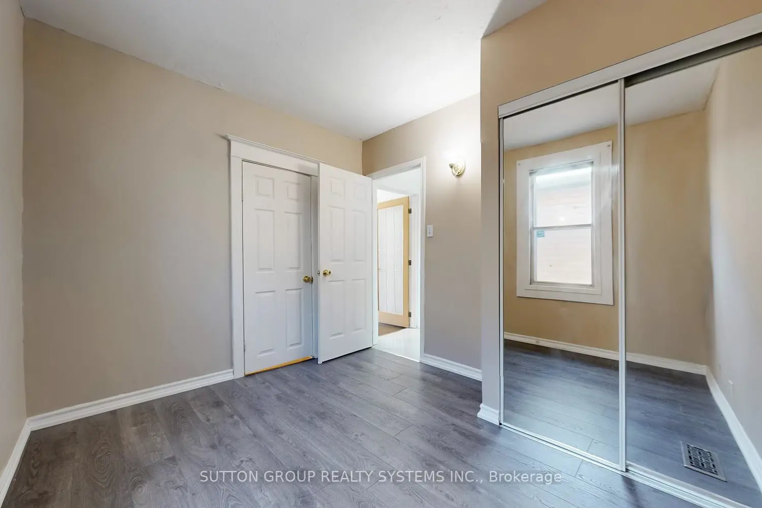 Additional image 8 of 128 Northland Avenue
