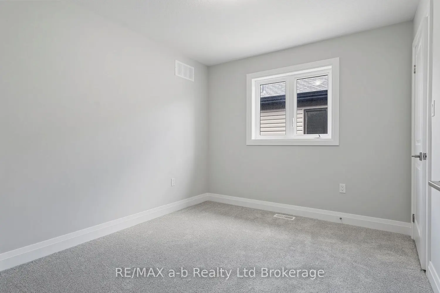Additional image 15 of 82 Cayley Street