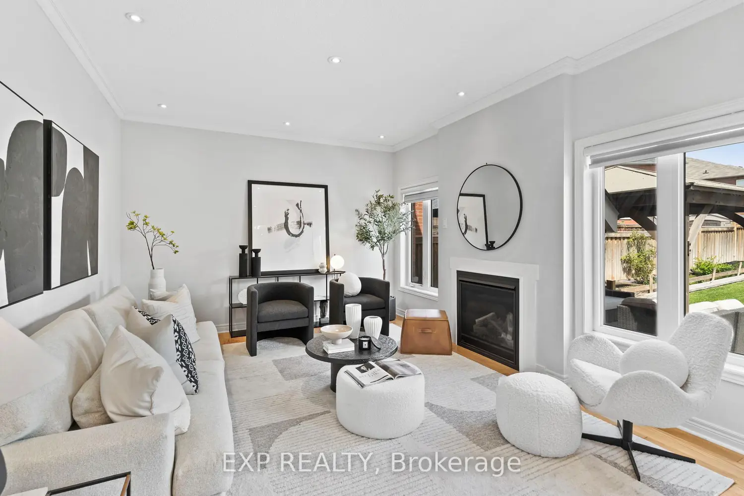 131 Greenwood Road photo 4