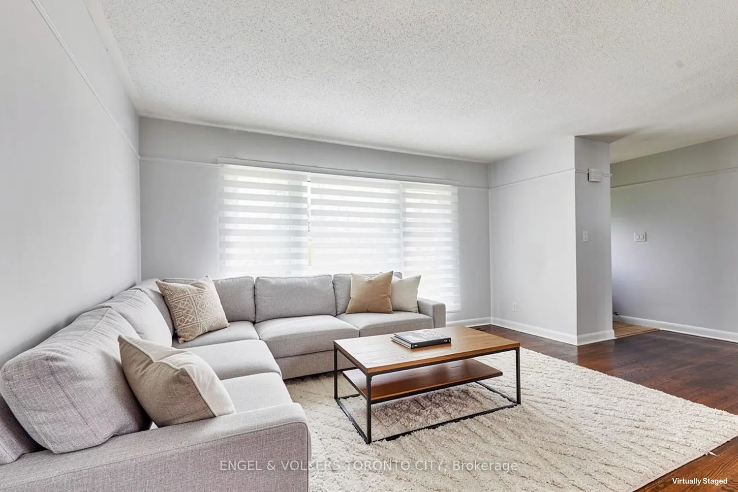 15 Lambert Drive photo 5