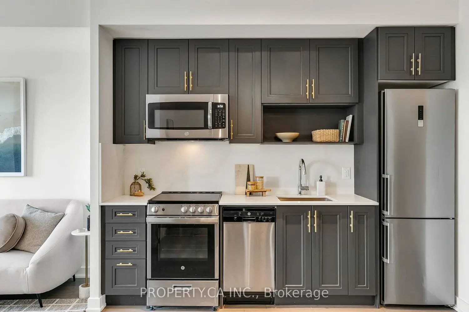 Additional image 3 of 630 Greenwood Avenue 505
