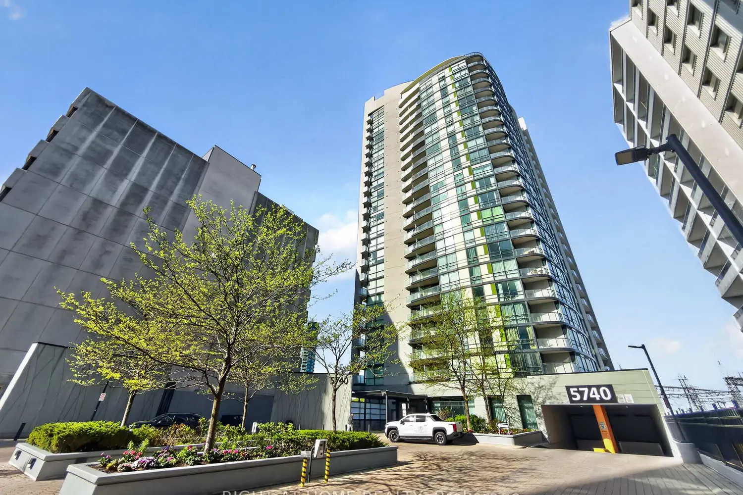 Additional image 19 of 5740 Yonge Street 1307
