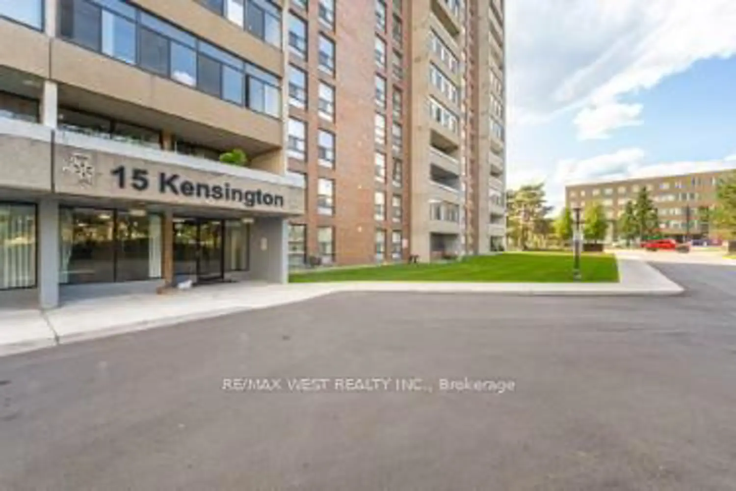 15 Kensington Road 409