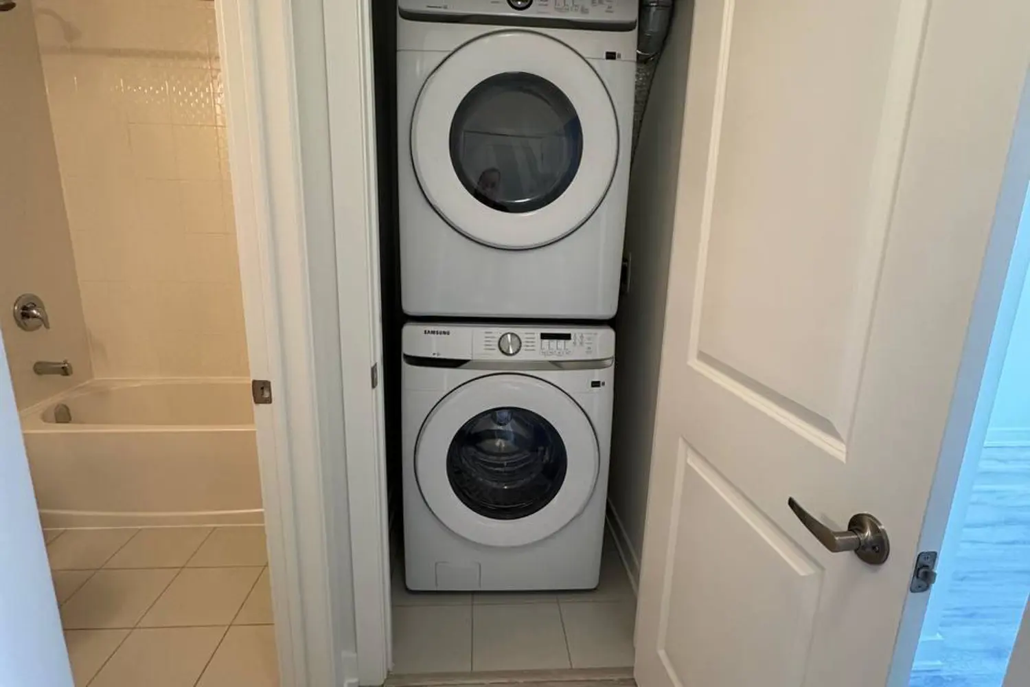 Additional image 8 of 15100 Yonge Street 224