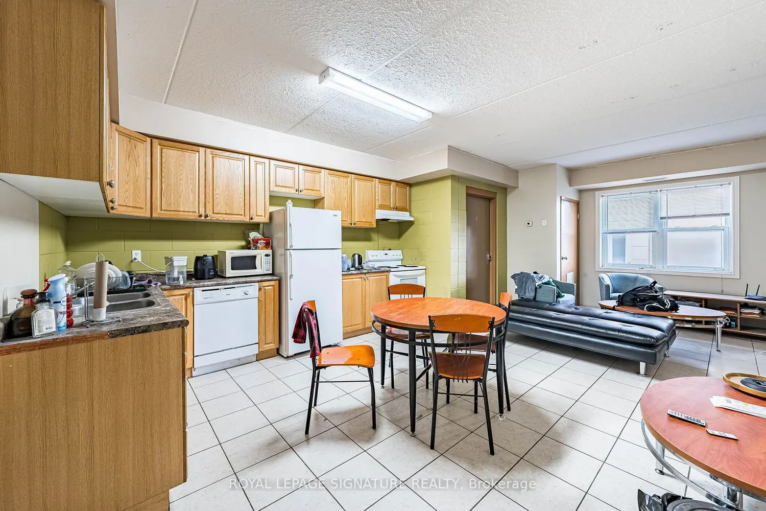 Additional image 5 of 253 Lester Street 203