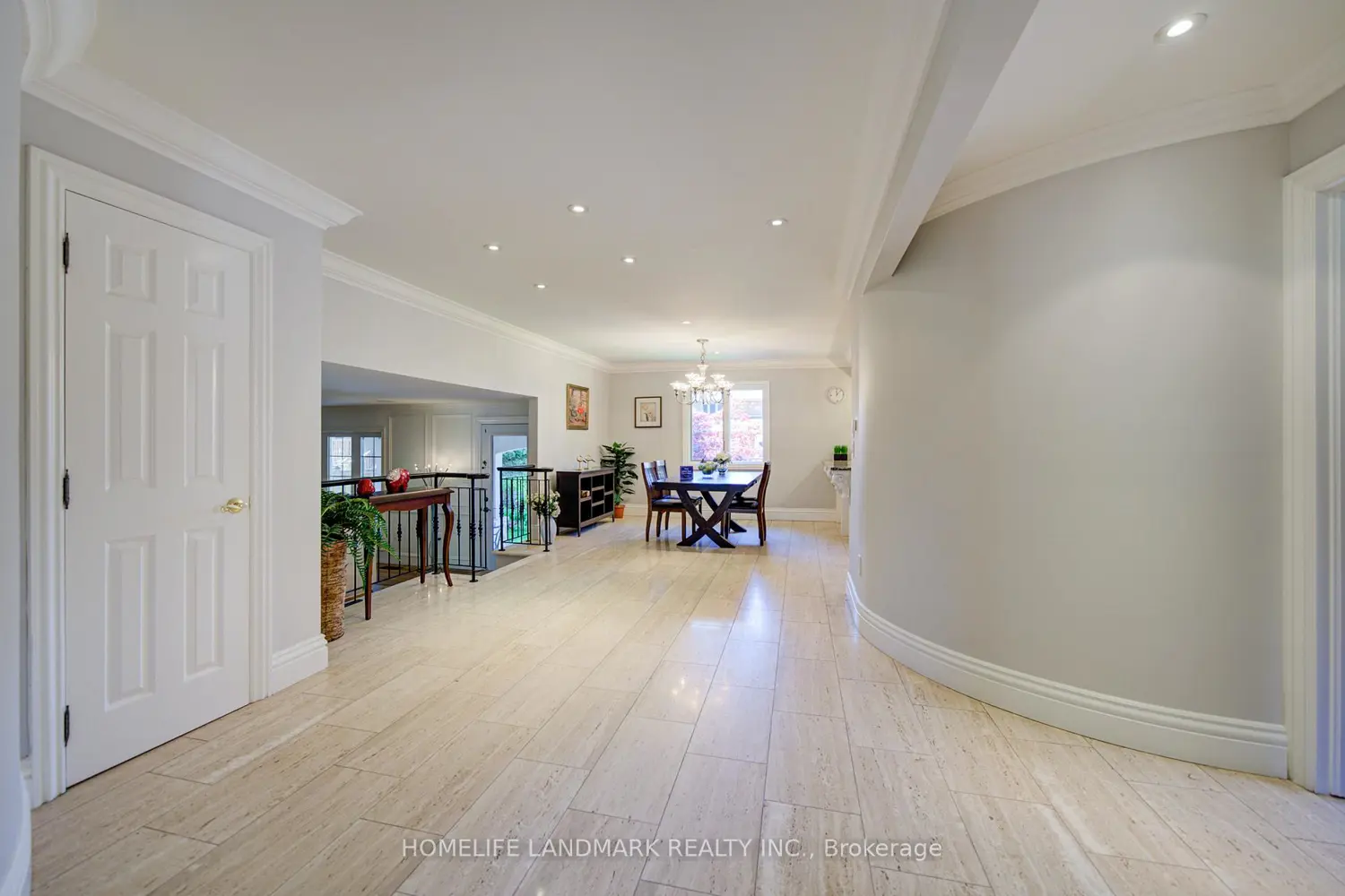 38 Balfour Drive