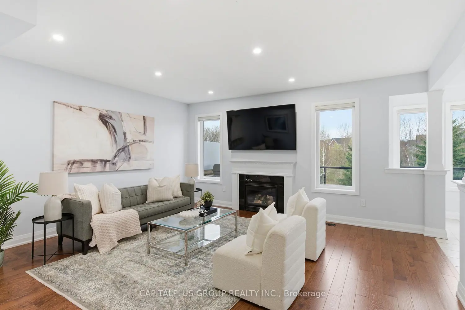 313 Cachet Boulevard photo 3
