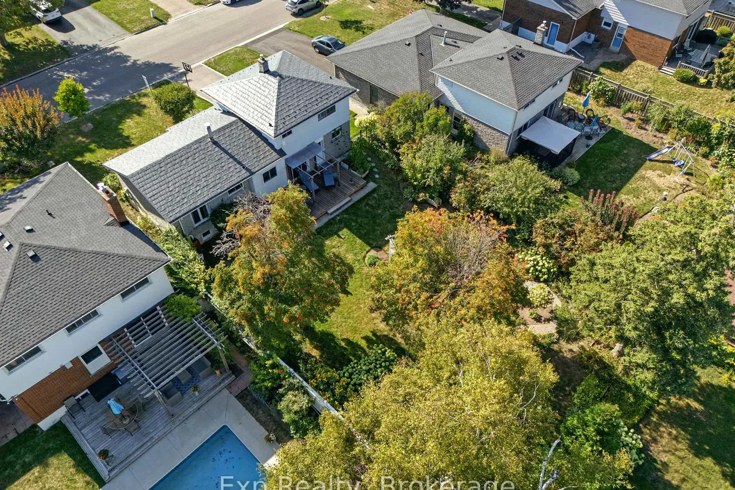 Additional image 19 of 52 Bayview Crescent
