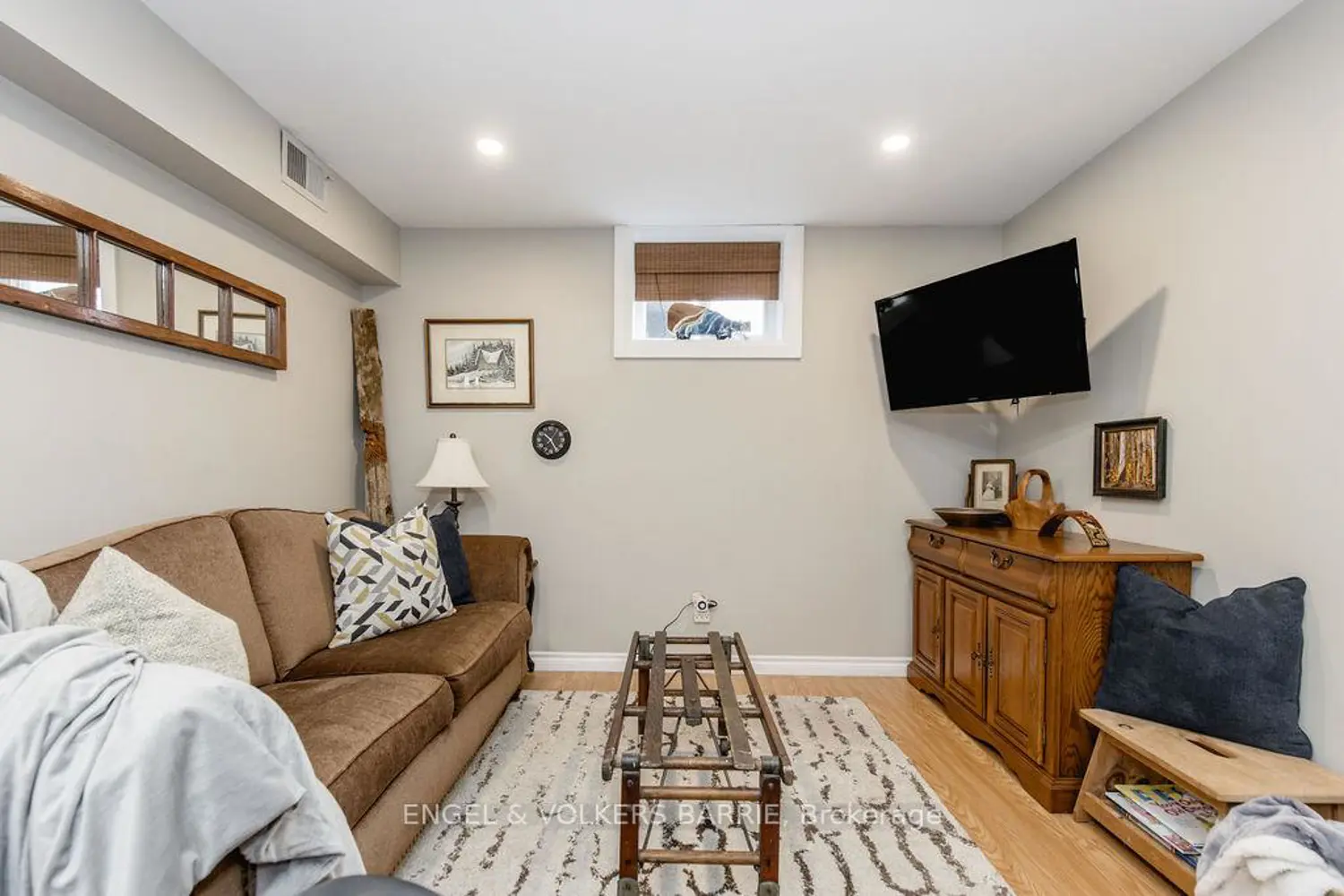 Additional image 11 of 68 Ottaway Avenue