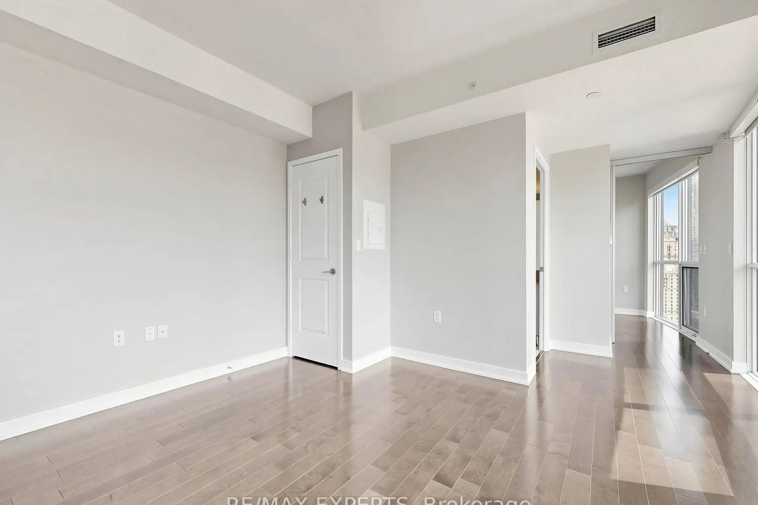 Additional image 9 of 1 The Esplanade Drive #2305