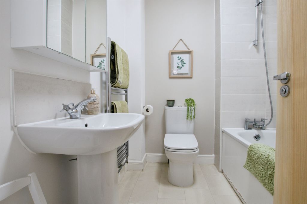 Additional image 11 of 2 bed semi-detached house for saleAugustus Avenue, Fordingbridge SP6