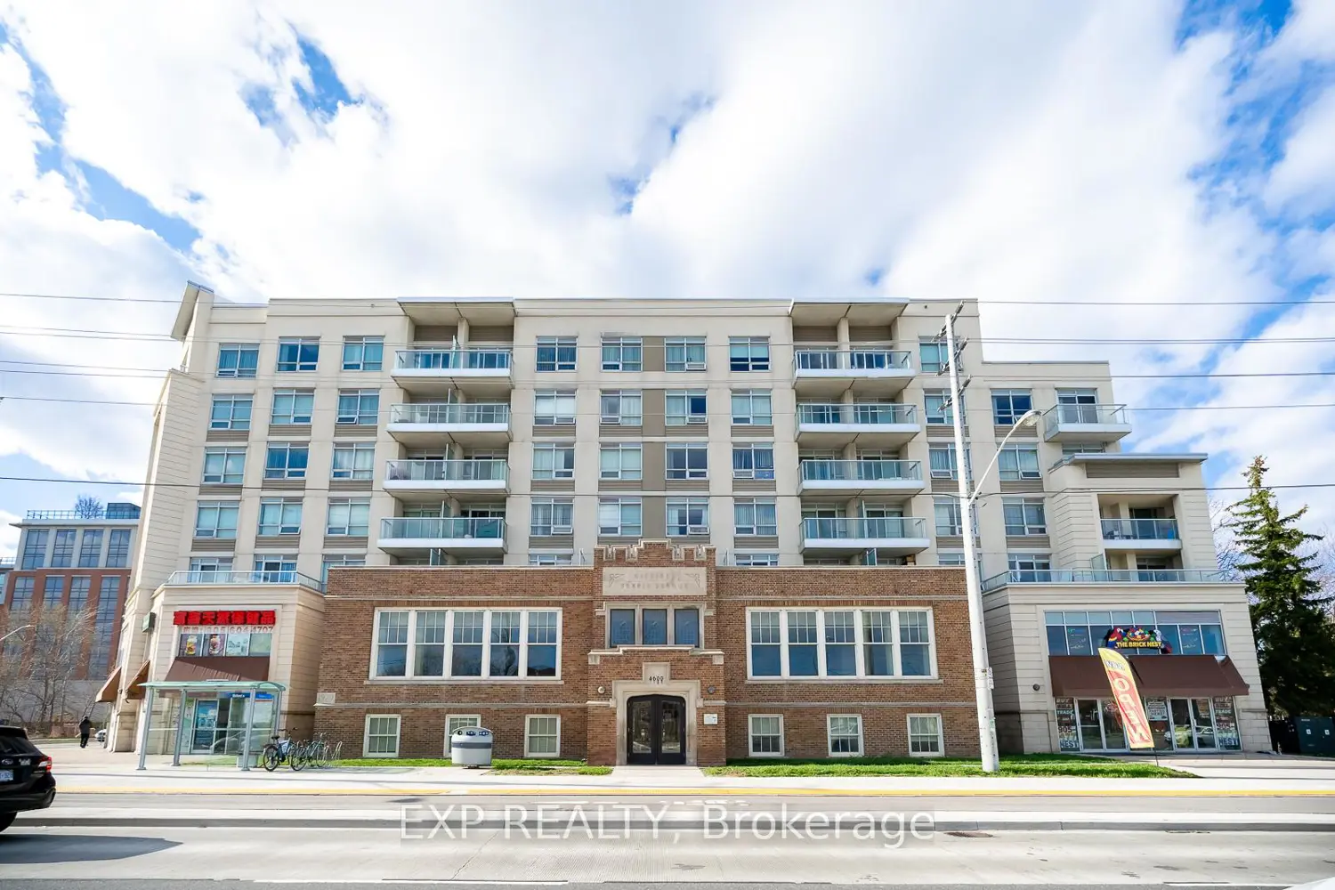 4600 Steeles Avenue 519