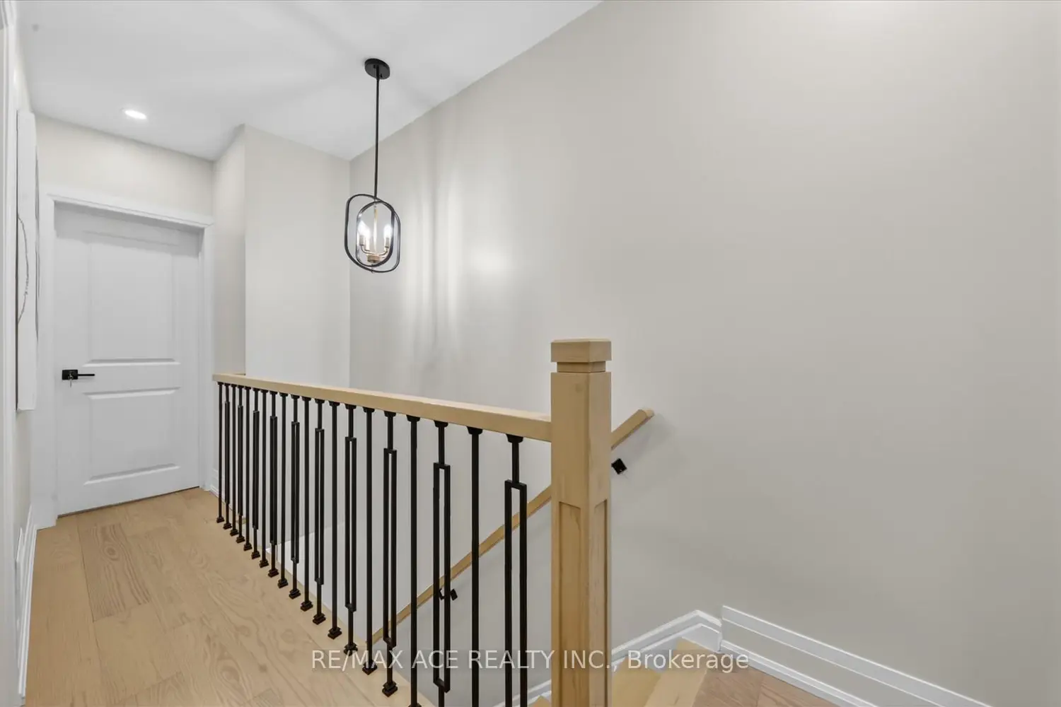 Additional image 11 of 38 Pelham Avenue