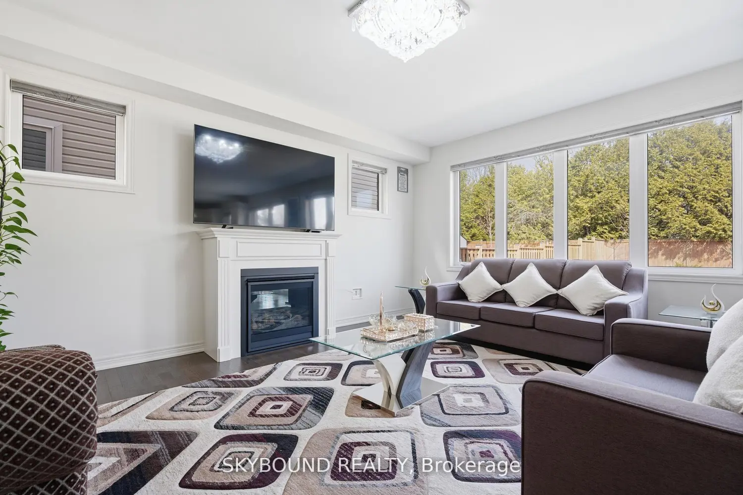 80 Harpin Way photo 4