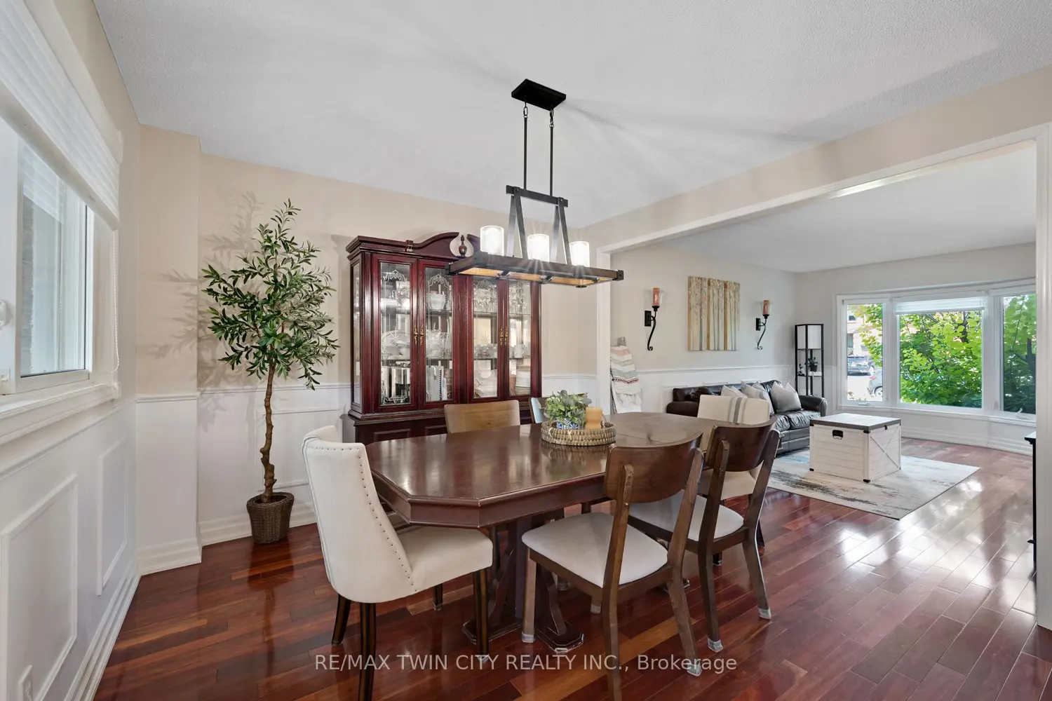 Additional image 5 of 477 Burnett Avenue