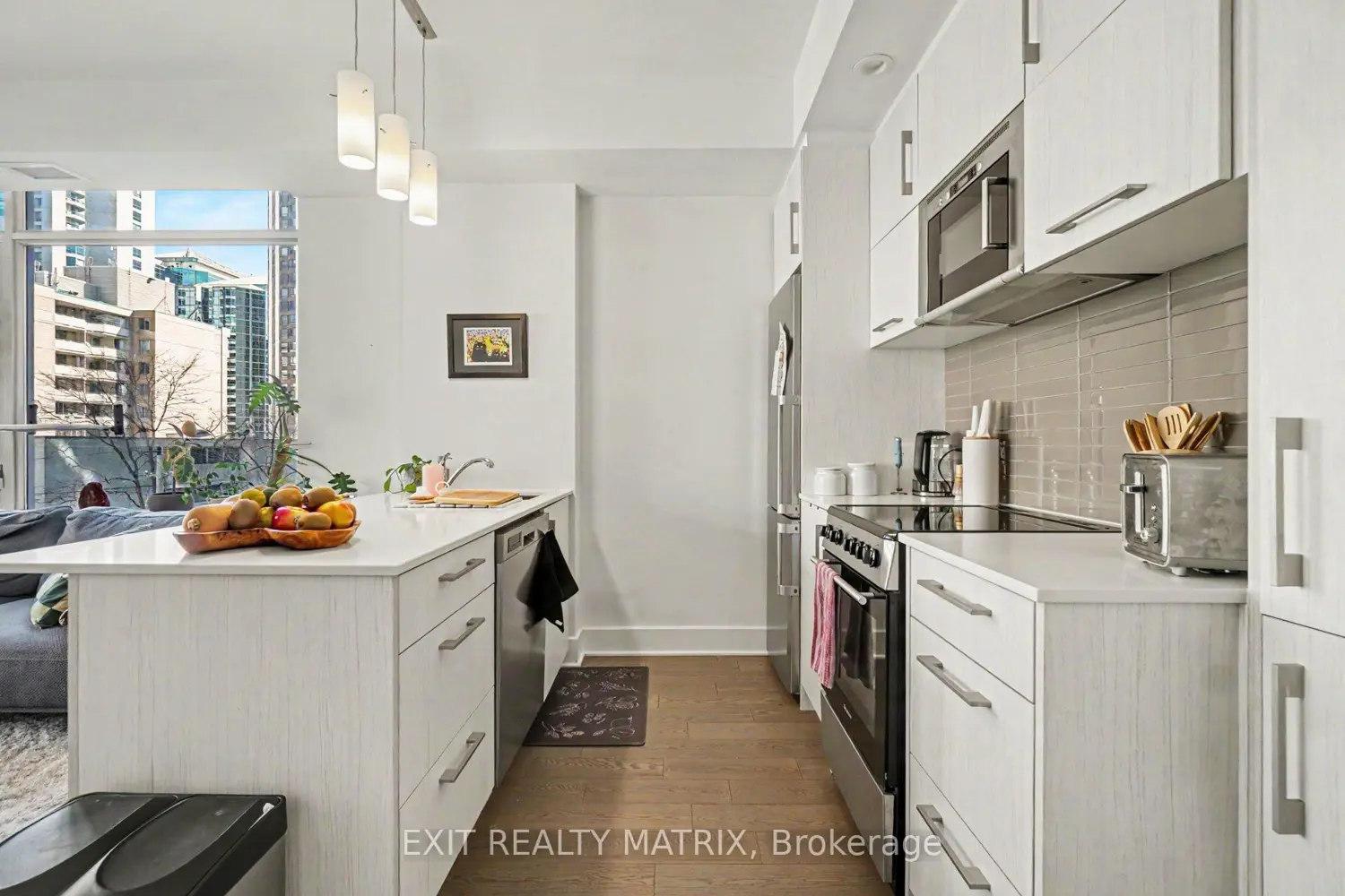 Additional image 4 of 255 Bay Street 405